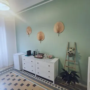  Maison d'hôtes Gialla Ridi Che Ti Passa